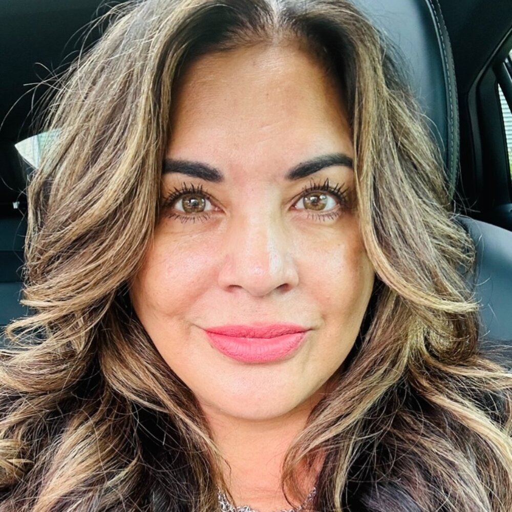 Meet your Posher, Selina